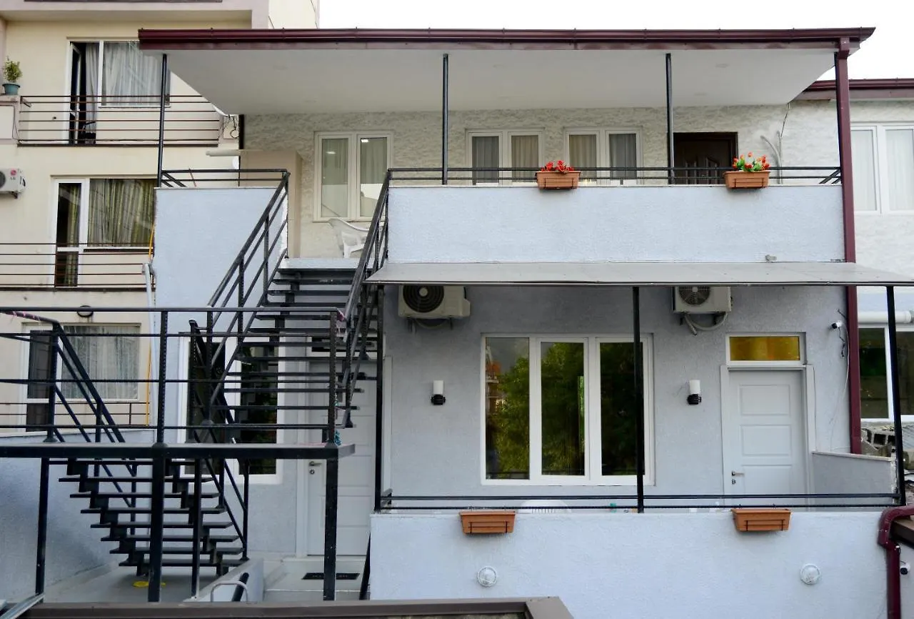 Комплекс GNG Apartment Тбилиси